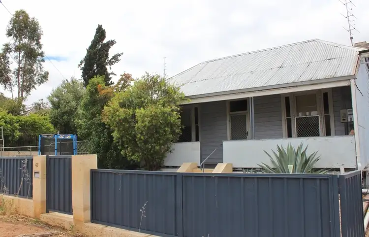 65 Chidlow East Street, Northam WA 6401