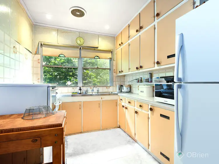 Fifth view of Homely house listing, 2 Corsican Street, Frankston North VIC 3200