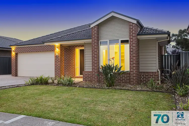 44 Sabel Drive, Cranbourne North VIC 3977