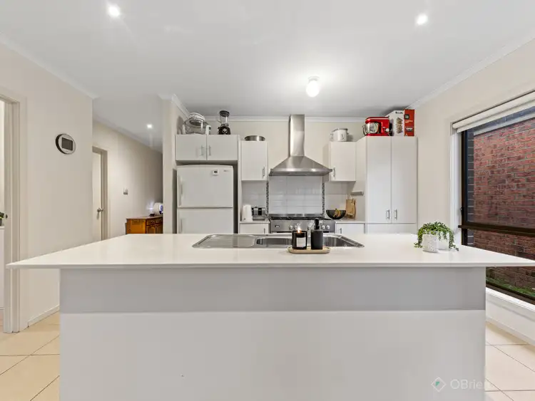 Second view of Homely house listing, 7 Elderberry Way, Pakenham VIC 3810