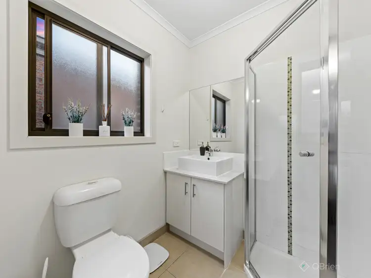 Sixth view of Homely house listing, 7 Elderberry Way, Pakenham VIC 3810