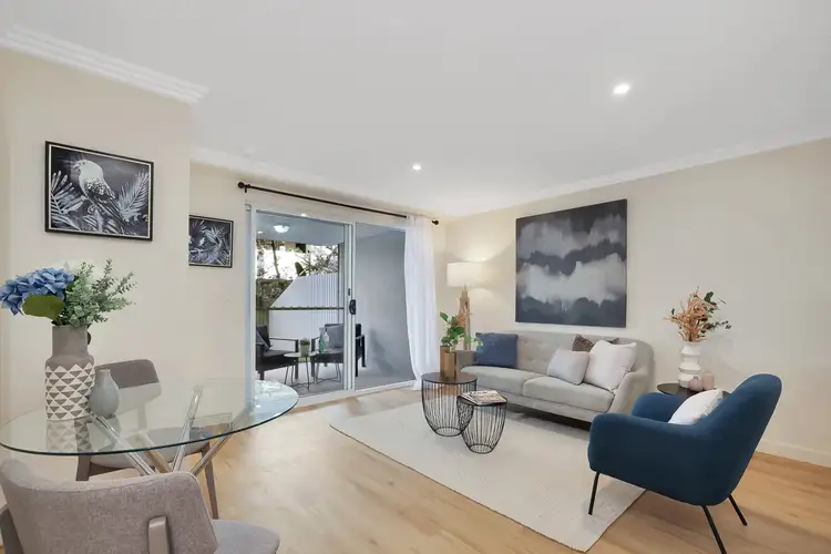 Third view of Homely apartment listing, 3/18 Redman Road, Dee Why NSW 2099