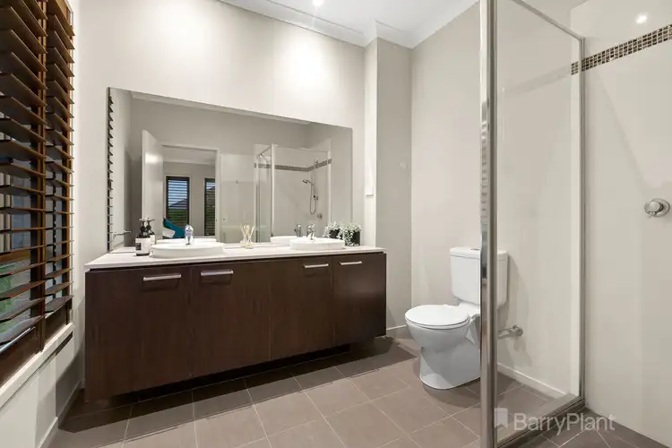 Fourth view of Homely house listing, 5 Ibis Close, Pakenham VIC 3810