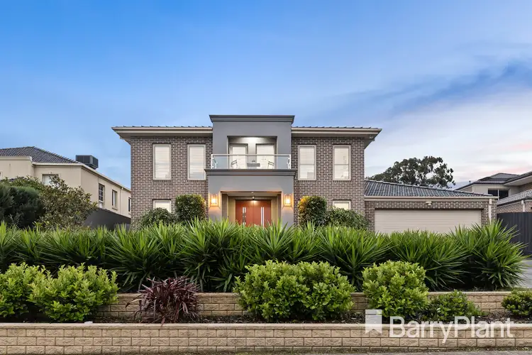 32 Viewgrand Way, Greensborough VIC 3088