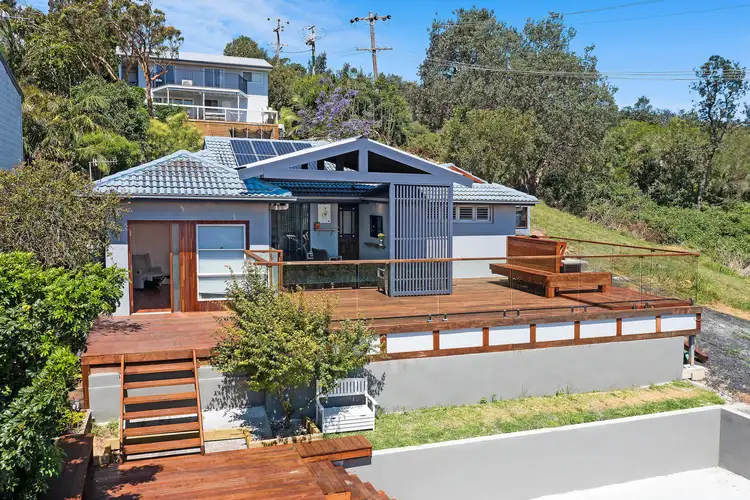 48 Masefield Avenue, Bateau Bay NSW 2261