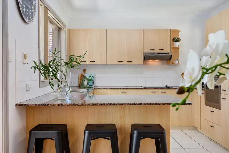 Sixth view of Homely villa listing, 8/90-92 Auburn Street, Sutherland NSW 2232