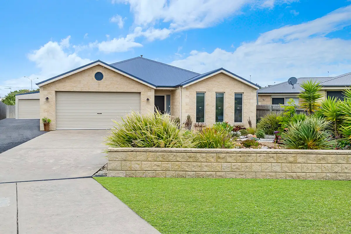 Main view of Homely house listing, 9 Corinne Court, Portland VIC 3305