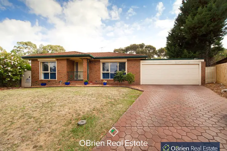4 Delatite Court, Hallam VIC 3803