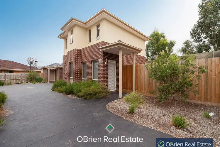 3/65 Blaxland Drive, Dandenong North VIC 3175