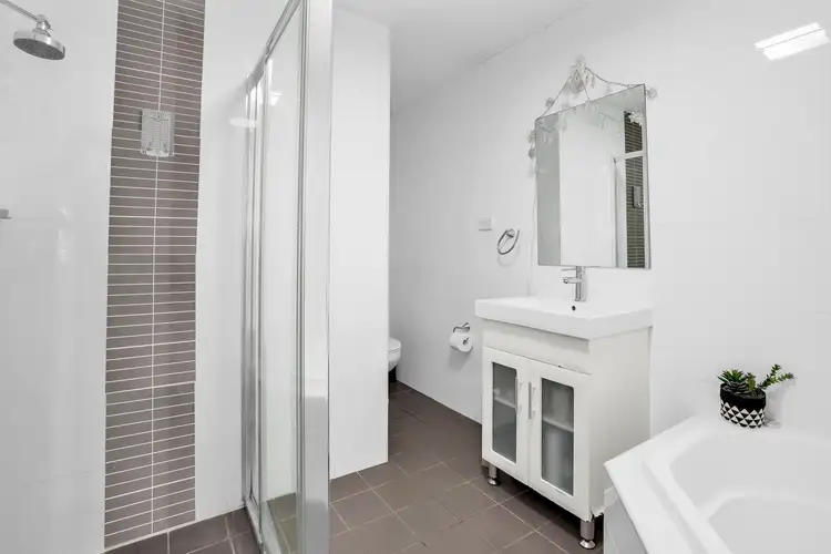Fifth view of Homely apartment listing, 32/376 The Horsley Drive, Fairfield NSW 2165