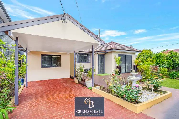 40 Evans Street, Fairfield Heights NSW 2165