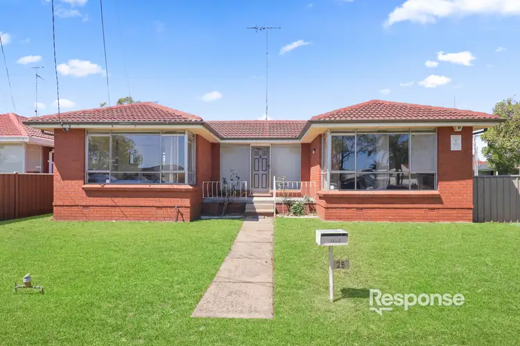 25 Bentley Road, Colyton NSW 2760