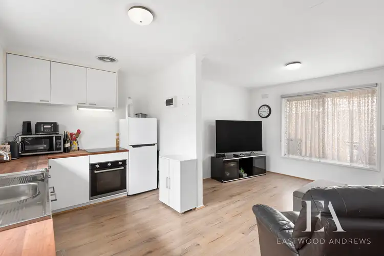 1/20 Regent Street, Whittington VIC 3219