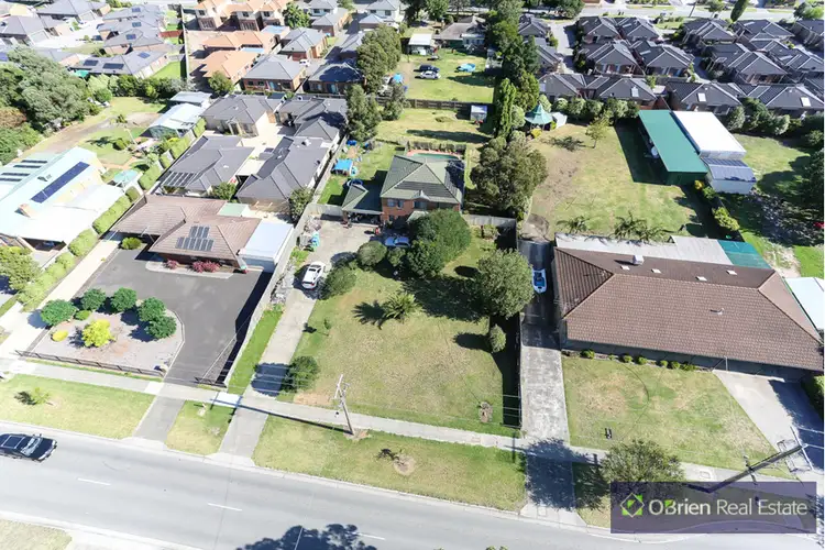 Third view of Homely house listing, 18 Huon Park Road, Cranbourne North VIC 3977