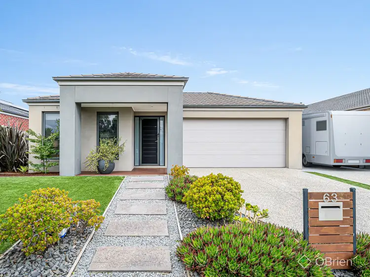 63 Malua Circuit, Sandhurst VIC 3977