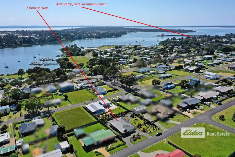 7 Horizon Way, Newlands Arm VIC 3875