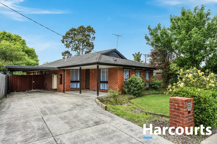 30 Barkly Street, Cranbourne VIC 3977