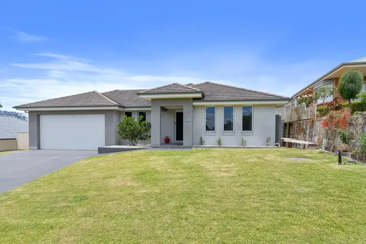 17 Stanley Close, Bolwarra Heights NSW 2320
