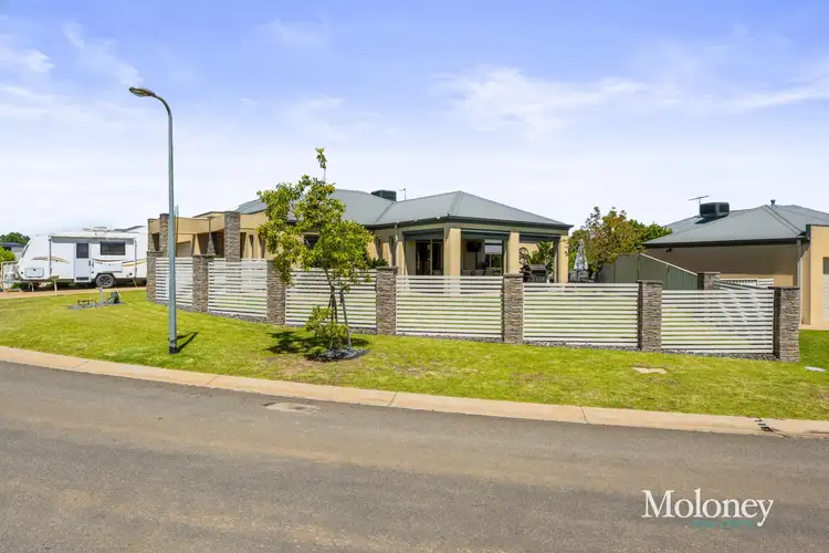 15 Maxwell Drive, Wahgunyah VIC 3687