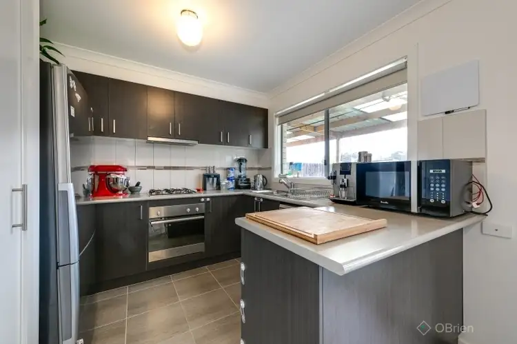 Fifth view of Homely unit listing, 10/7 Melissa Way, Pakenham VIC 3810