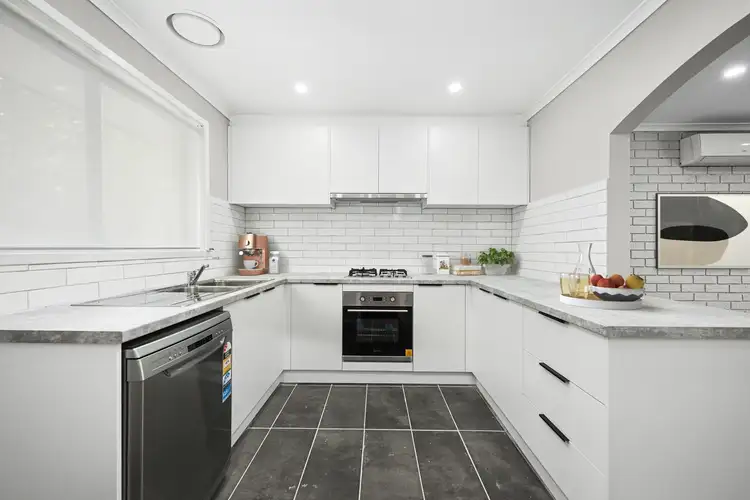2/318 Kline Street, Ballarat East VIC 3350