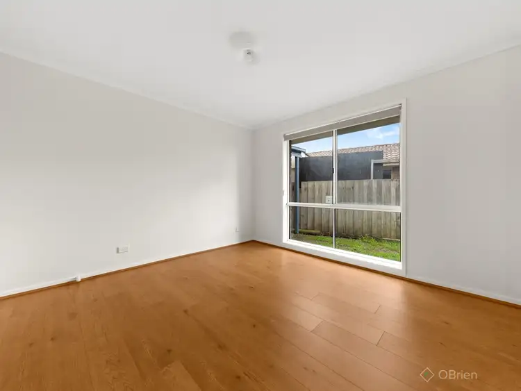 Fourth view of Homely house listing, 5 Flynn Court, Narre Warren South VIC 3805