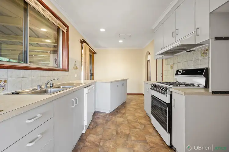 Fifth view of Homely house listing, 7 Donovan Drive, Wangaratta VIC 3677