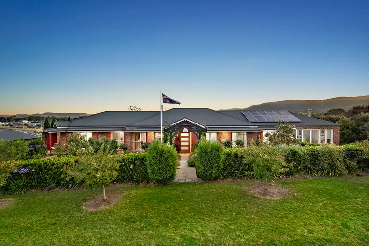 1 Tenth Avenue, Millfield NSW 2325