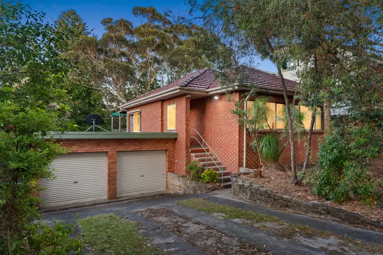 8 Burrawong Street, Bateau Bay NSW 2261