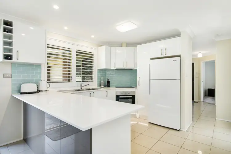 Second view of Homely house listing, 7 Olwen Place, Quakers Hill NSW 2763