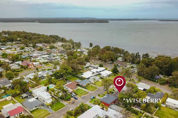 2A Danbury Avenue, Gorokan NSW 2263
