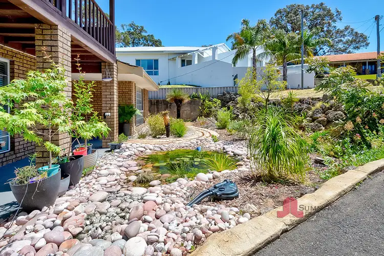 Second view of Homely house listing, 6 Aylesbury Place, Australind WA 6233
