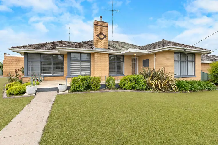 Main view of Homely house listing, 20 Pauls Crescent, Wendouree VIC 3355