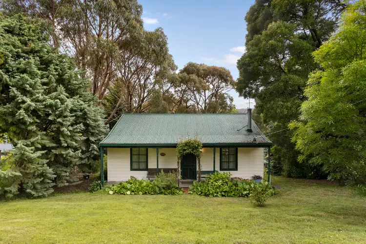 33 Wall Street, Blackwood VIC 3458