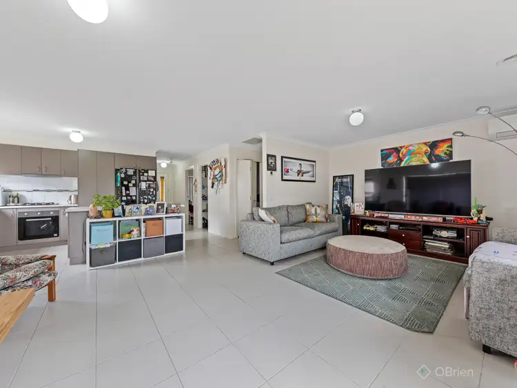 Second view of Homely house listing, 3 Tamara Circuit, Langwarrin VIC 3910