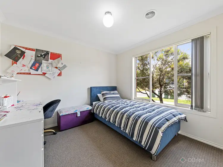 Sixth view of Homely house listing, 3 Tamara Circuit, Langwarrin VIC 3910
