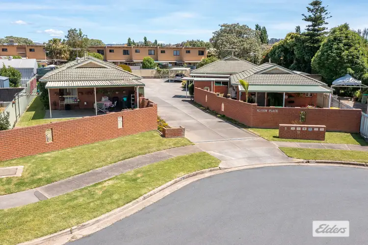 Main view of Homely unit listing, 4/1 Alison Court, Wodonga VIC 3690