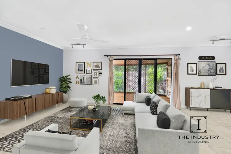 8 Starr Close, Bentley Park QLD 4869