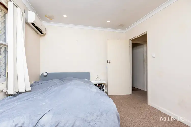Seventh view of Homely house listing, 4 Powis Court, Langford WA 6147