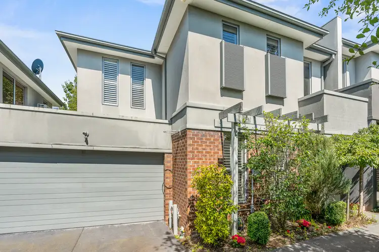 2/4 Ascot Street, Doncaster East VIC 3109