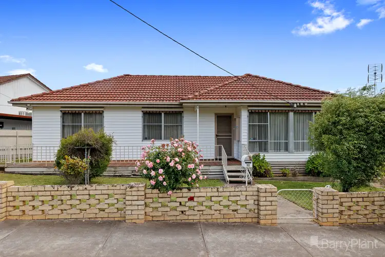 Main view of Homely house listing, 32 Grenfell Avenue, Eaglehawk VIC 3556