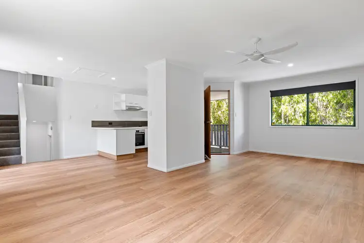 2/10 Corkwood Crescent, Suffolk Park NSW 2481