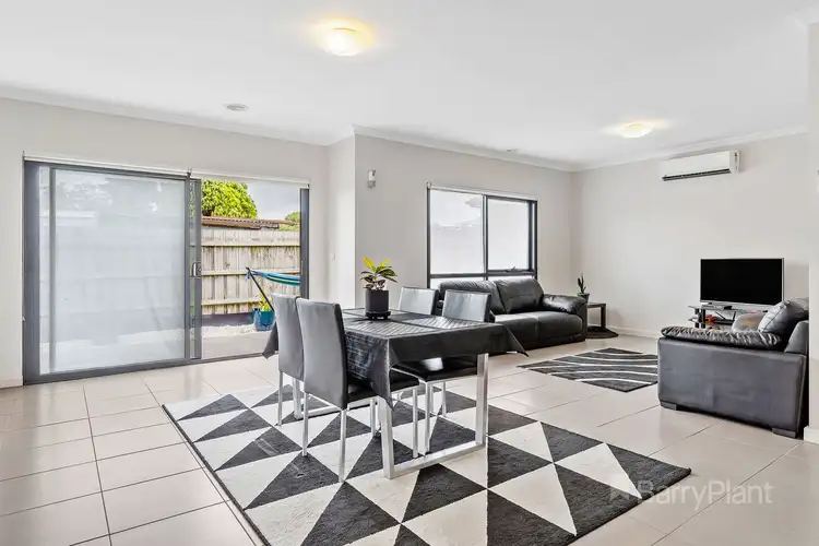 Third view of Homely unit listing, 3/6 Fairfield Street, Cranbourne VIC 3977