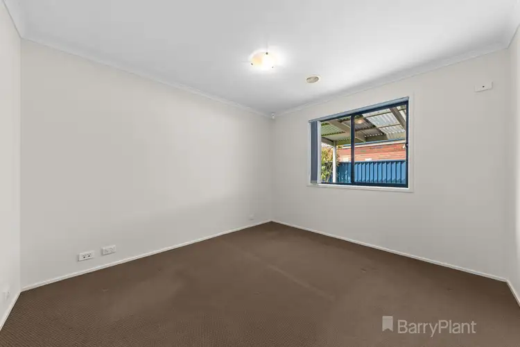 Sixth view of Homely house listing, 7 Kingsdale Crescent, Pakenham VIC 3810