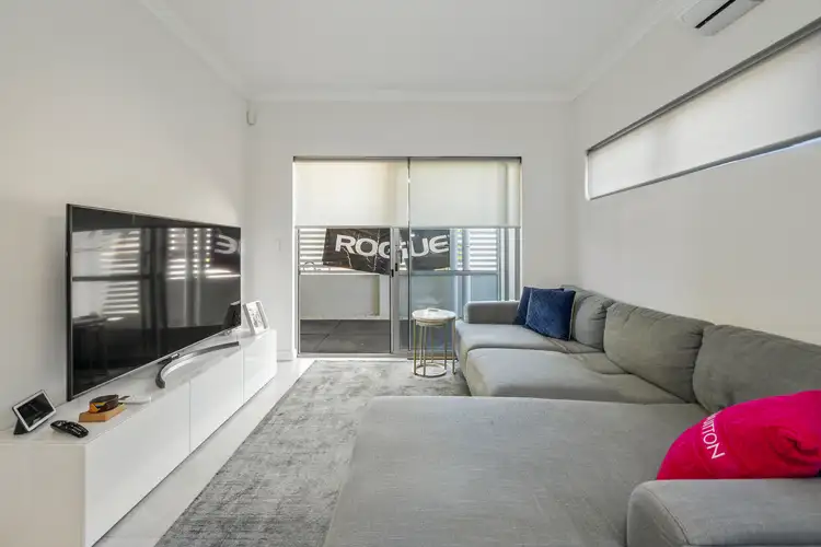 Sixth view of Homely apartment listing, 1/44 Halley Street, Innaloo WA 6018