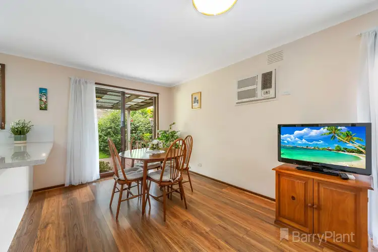 Sixth view of Homely house listing, 27 Quarbing Street, Werribee VIC 3030