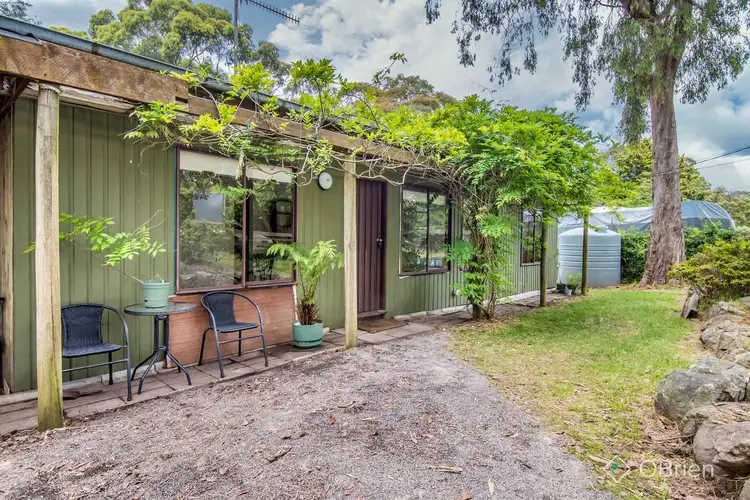 124 Alexander Avenue, Upwey VIC 3158