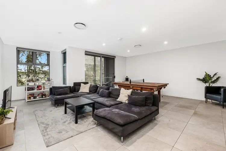 103/25 Regent Honeyeater Grove, North Kellyville NSW 2155
