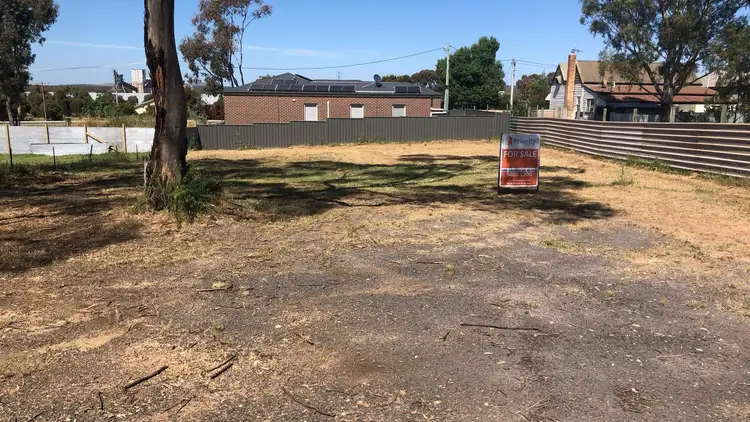 25 Barkly Street, Dunolly VIC 3472