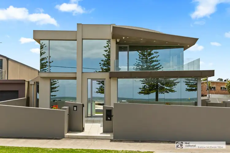 113 Esplanade, Altona VIC 3018
